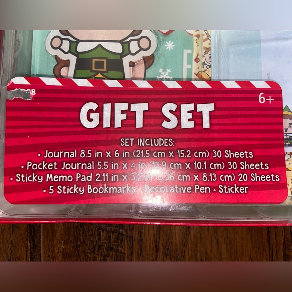 Elf Gift Set - Picture 9 of 12